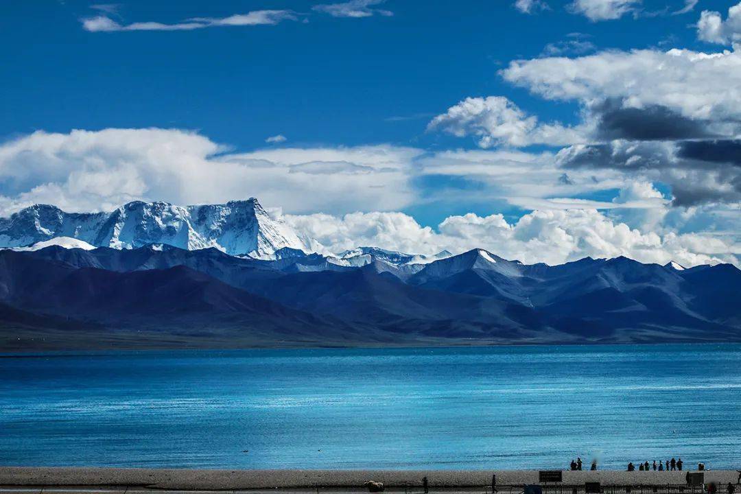 西藏小巷独特风情探寻之旅